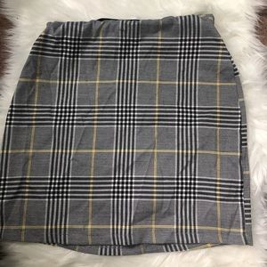 Plaid mini skirt 🛍